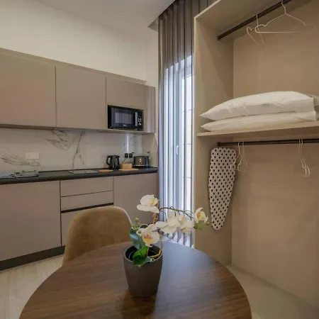 Urban Vibe 3 Apartment