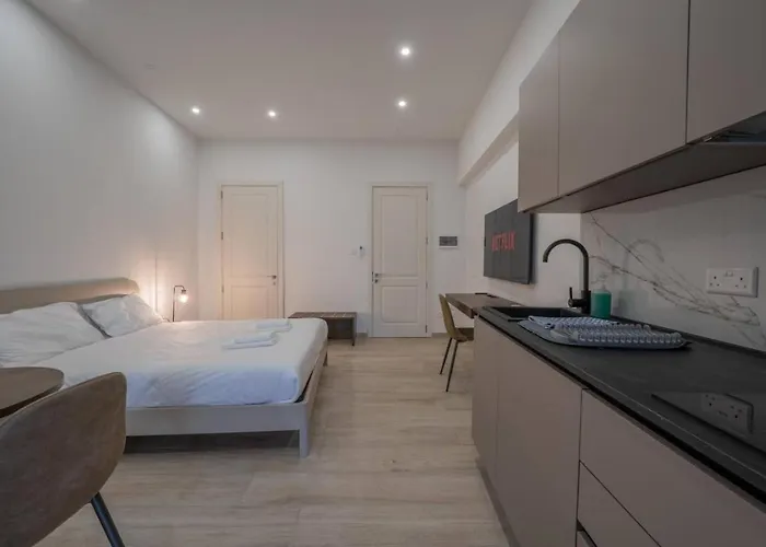 Urban Vibe 3 * Kirkop